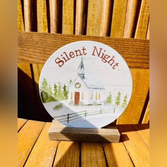 *Silent Night Round Sign on Base - Picture 5 of 9